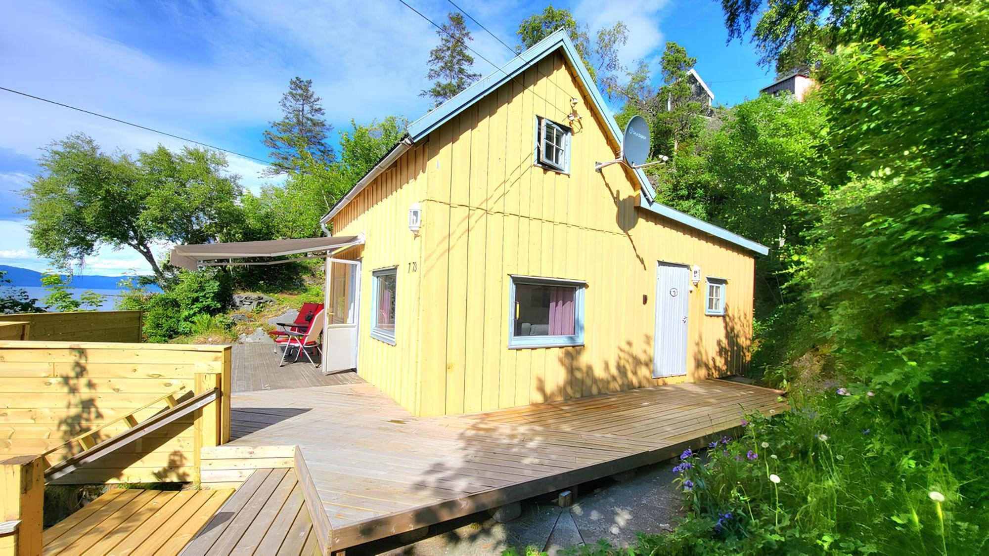 Ocean Side House, Sea View, Free Parking !